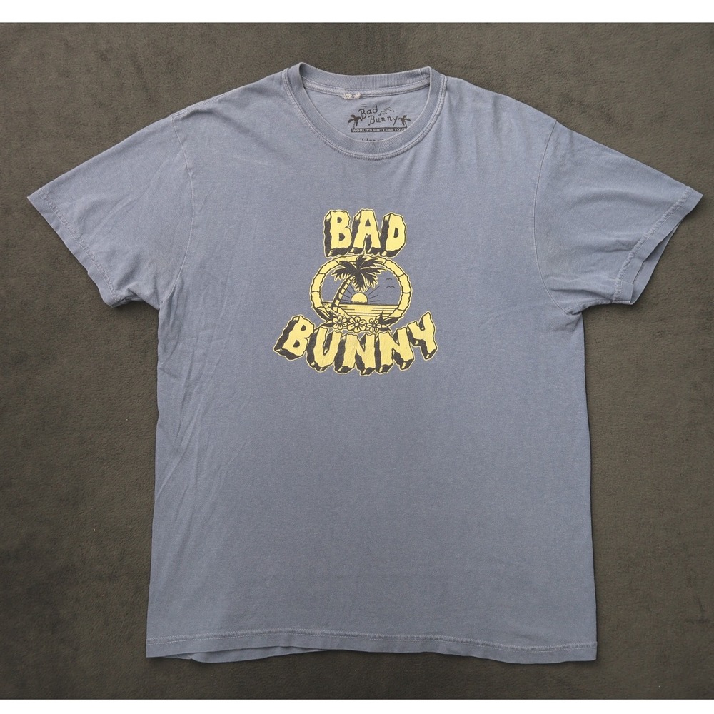 Bad Bunny T-Shirt Mens M Blue Excellent World's Hottest Tour 2022 Stadiums Graph